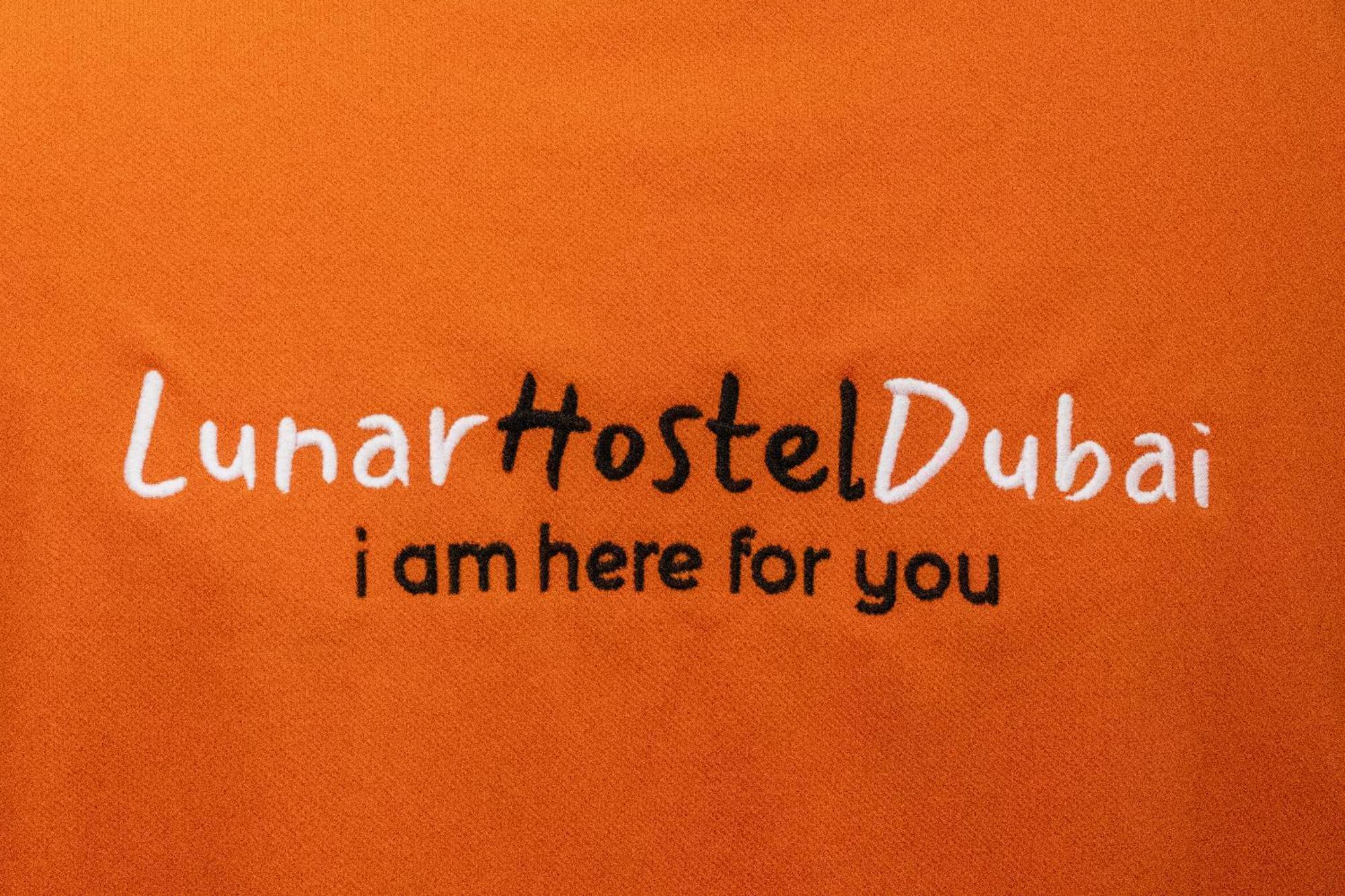 Lunar Hostel 96 Dubaï Extérieur photo